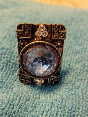 Antique-Style Blue Crystal Statement Ring Size 7